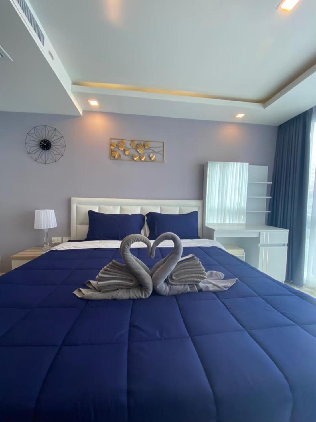 Grand Avenue Suites X Monthstayz Thailand Pattaya ภายนอก รูปภาพ