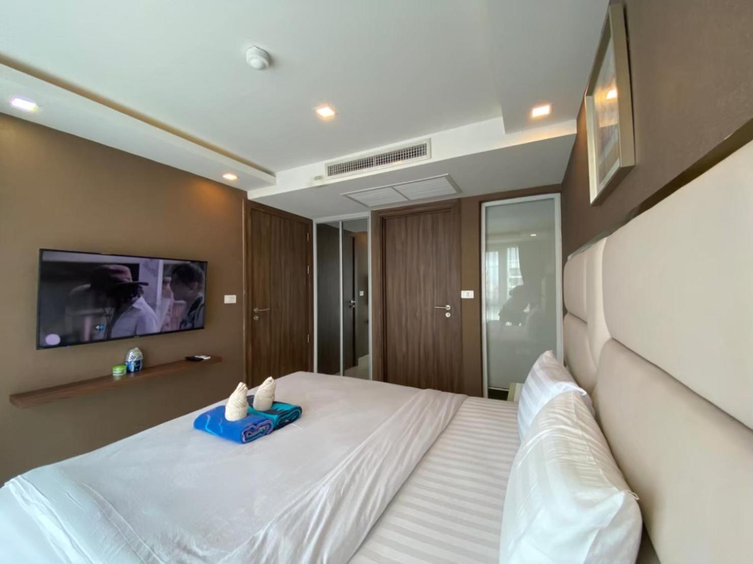 Grand Avenue Suites X Monthstayz Thailand Pattaya ภายนอก รูปภาพ