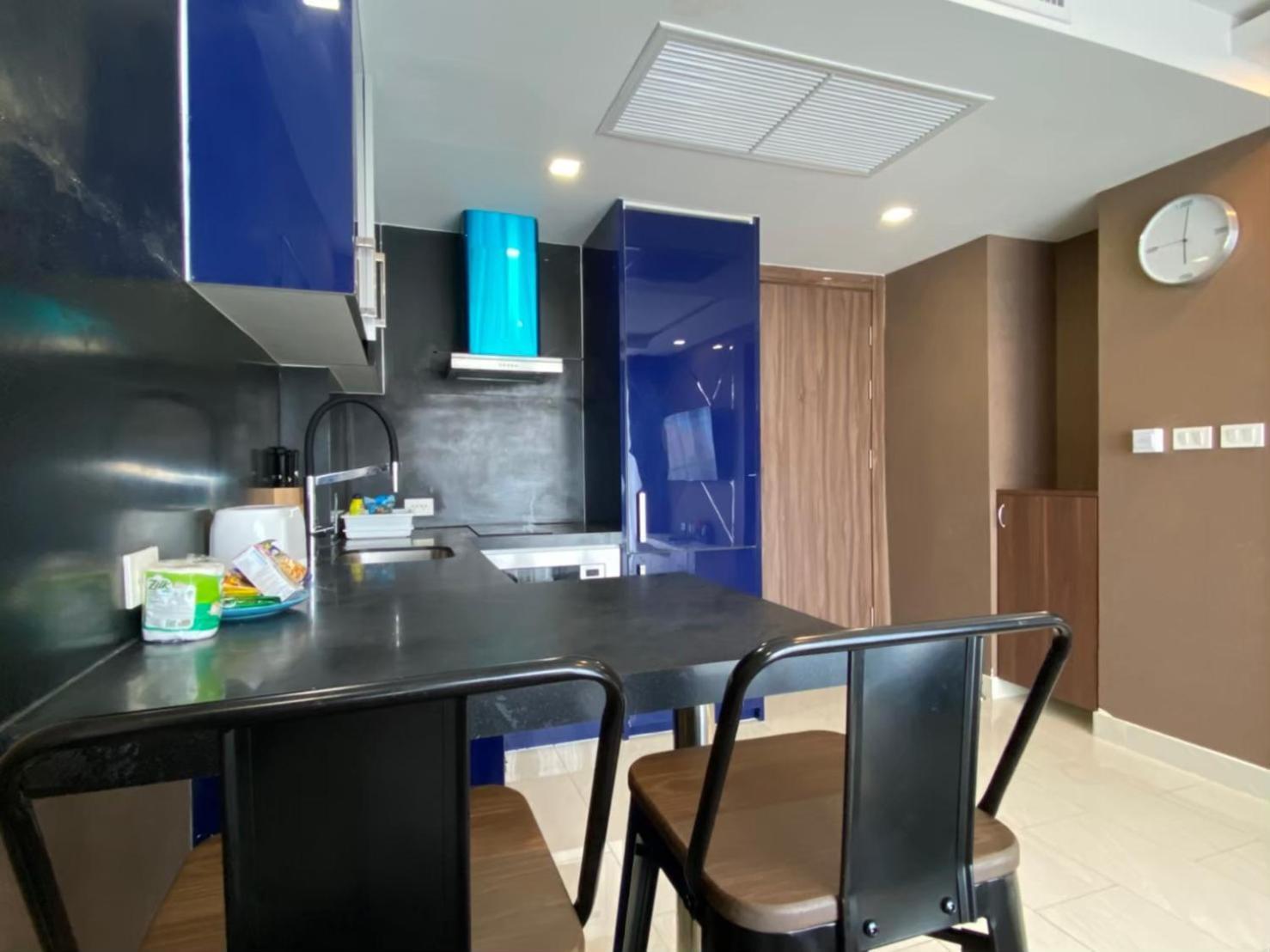 Grand Avenue Suites X Monthstayz Thailand Pattaya ภายนอก รูปภาพ