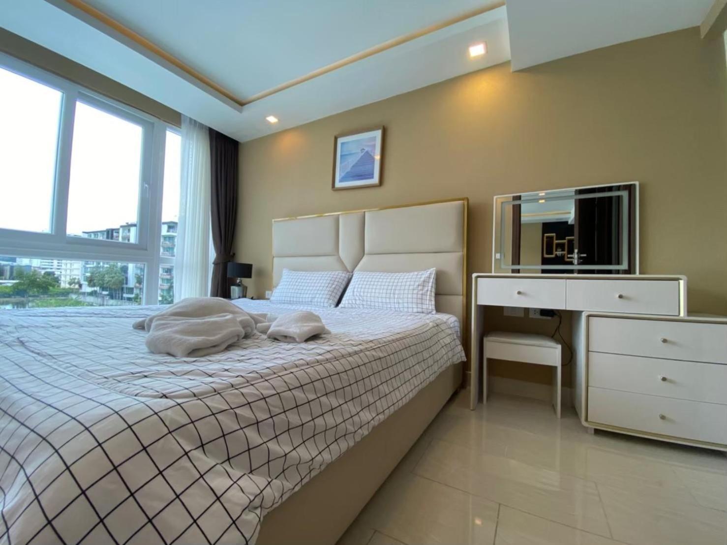 Grand Avenue Suites X Monthstayz Thailand Pattaya ภายนอก รูปภาพ