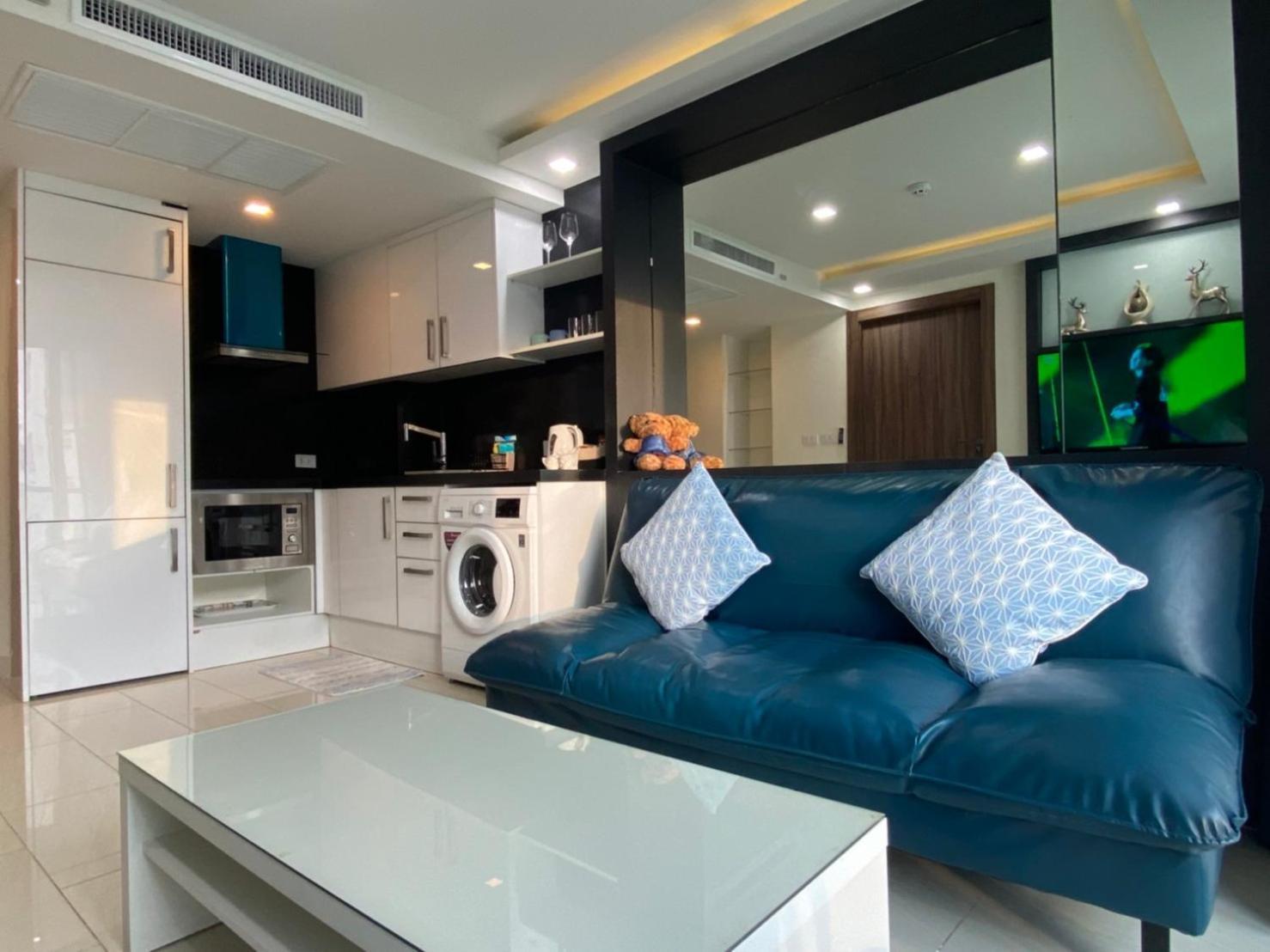 Grand Avenue Suites X Monthstayz Thailand Pattaya ภายนอก รูปภาพ