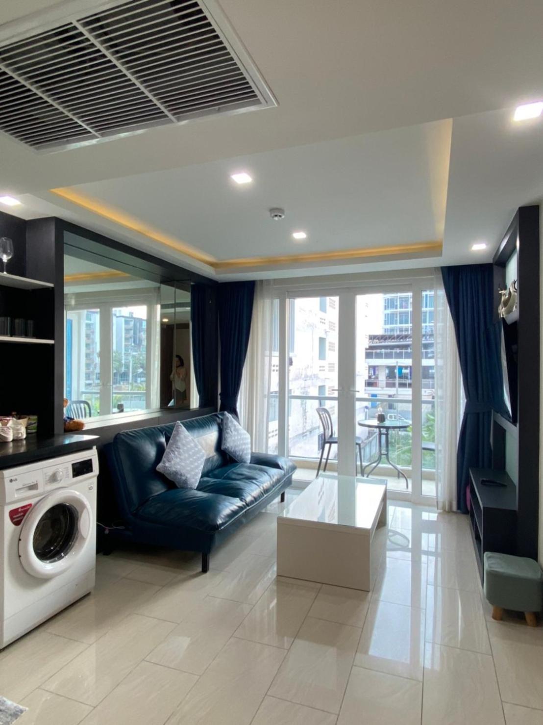 Grand Avenue Suites X Monthstayz Thailand Pattaya ภายนอก รูปภาพ