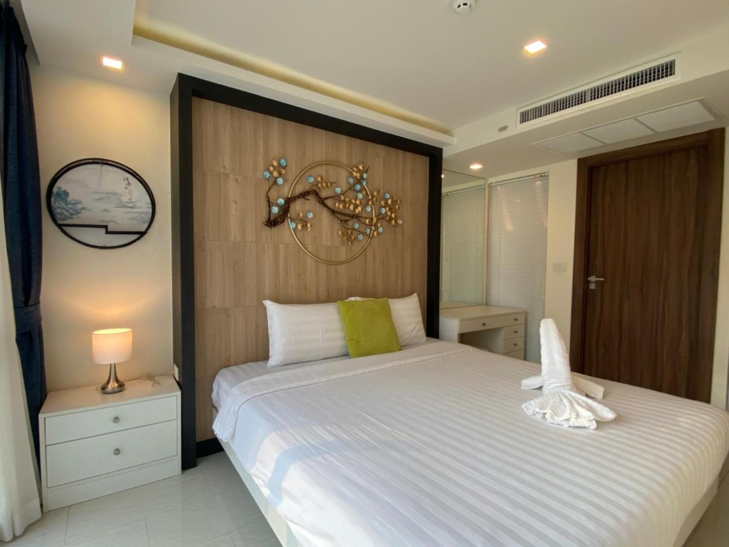 Grand Avenue Suites X Monthstayz Thailand Pattaya ภายนอก รูปภาพ