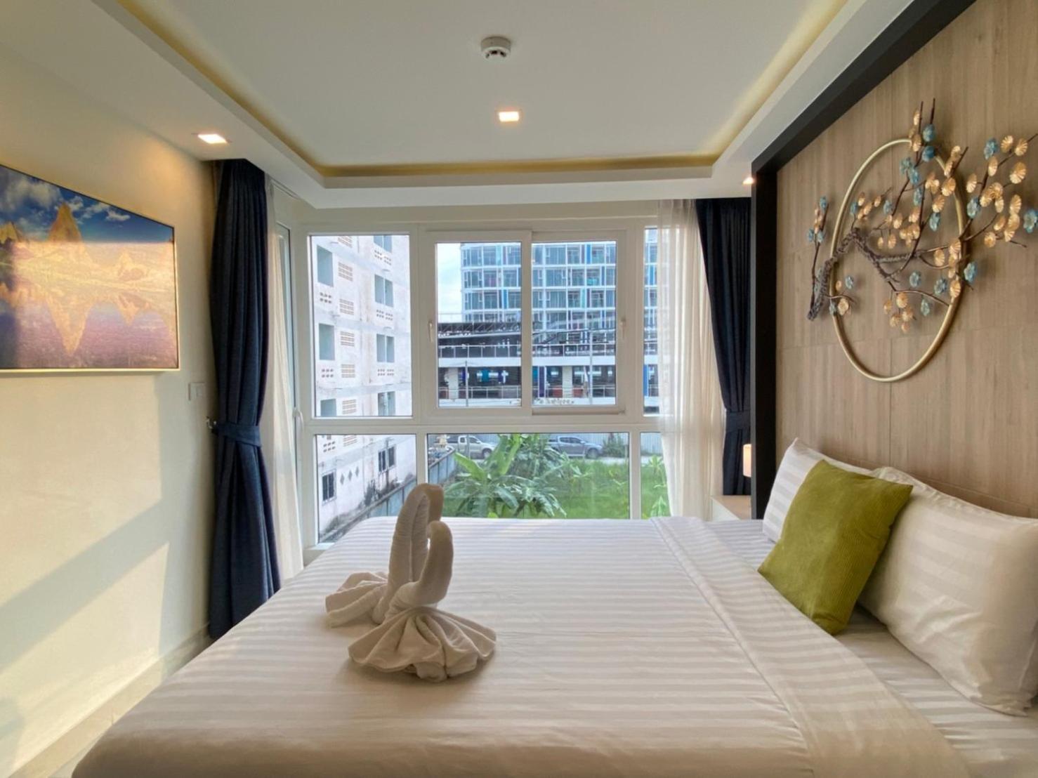 Grand Avenue Suites X Monthstayz Thailand Pattaya ภายนอก รูปภาพ